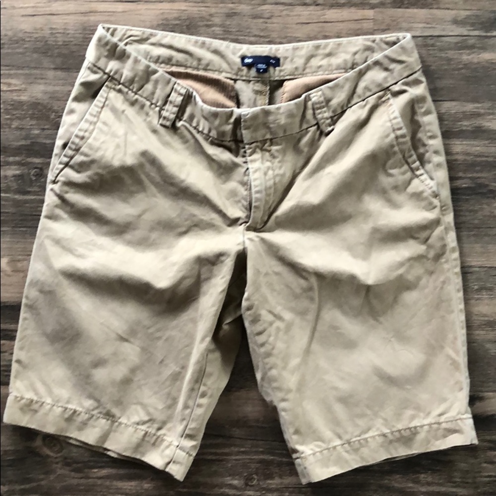 🏖Summer Sale🏖 Gap Bermudas - Size 6
